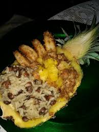 Pineapple Jerk Chicken And Shrimp Boat Blessdnhighlyflavourd Food Recipes Island Food
