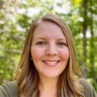 Jennifer Peyton's Instagram, Twitter & Facebook