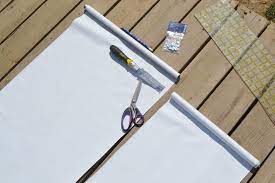 Make A No Sew Fabric Covered Roller Shade The Diy Mommy Diy Blinds Roller Blinds Diy Curtains With Blinds