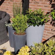 We have completed rooftop woodworking projects in brooklyn and manhattan while completing ground level boxes for townhouses and restaurants. Buy Garden Flower Plant Pots Planters Online From Getpotted