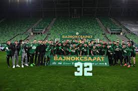 Der traditionsclub hat sich in der abgelaufenen saison mit 20 punkten vorsprung und bei nur einer niederlage überlegen den meistertitel gesichert. Ferencvaros Archives Ungarn Heute