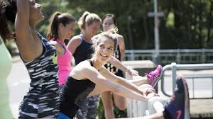 Viele frauen haben vor ihrer schwangerschaft aktiv sport betrieben und nehmen sich in diesen monaten nur ungern zurück. 5 Dos Und Don Ts Fur Sport Nach Der Geburt Netmoms De