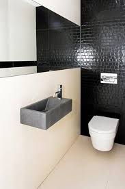 25 Small Bathroom Design And Remodeling Ideas Maximizing Small Spaces Diy Bathroom Remodel Bathroom Remodel Tile Small Bathroom Design