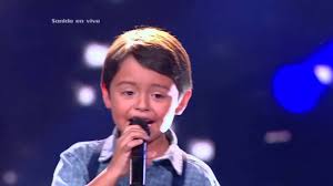 C'est toujours une bonne occasion de voir la diversité et la richesse musicale du pays ! Santiago Canto Happy De Pharrell Williams Lvk Col Rescates Cap 39 T2 Youtube