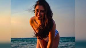 Huang cantik 5 video link full video. Foto Cewek2 Cantik Buat Quotes Youtube