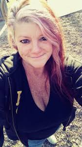 teri hoffman (@traydmbblnd)