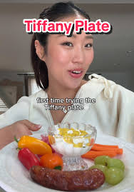 Trying the Tiffany Plate for a Healthy Lunch Experience