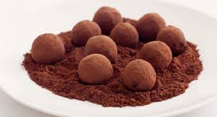 50 Recettes De Truffes Au Chocolat Mais Pas Que A Deguster Avec Un The De Noel Recette Truffe Chocolat Truffes Au Chocolat Truffe Recette