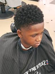 flurrybarbering #flurrybarbering1 #ladybarber #barberflurry #barbersh...