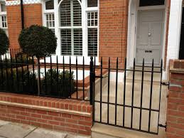 London Front Garden Victorian Front Garden Front Garden Design Small Front Gardens