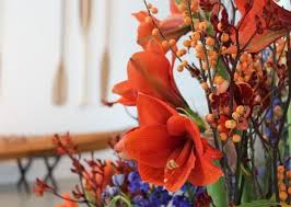 Milwaukee florist, milwaukee floral shop, flower delivery, milwaukeee, waukesha, menomonee falls, pewaukee, sussex, germantown, mequon, oak bank of flowers, your local milwaukee and waukesha area florist, delivers fresh flowers throughout the milwaukee, wi area. Museum Of Wisconsin Art Announces 8th Annual Bloomin Holidays Urban Milwaukee