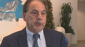 Port commissioner to continue serving despite initial city council vote  against reappointment