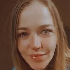 Amanda Kepner's Instagram, Twitter & Facebook