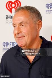 332 Andres Cantor Photos & High Res Pictures