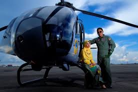 14 may, 2021 post a comment. Creativefotoku Photography Prewedding Wedding Studio Family Gaya Pengantin Pilot Helikopter