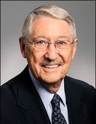 School of Medicine alumnus wins prestigious Lasker Award for immunology  research