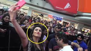Divyanka Tripathi Fans Go Crazy In Raghu Leela Mall Vashi Youtube Current movies in inox cinemas navi mumbai. divyanka tripathi fans go crazy in raghu leela mall vashi