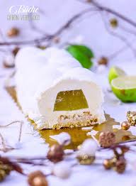 Buche Noix De Coco En 2020 Buche De Noel Citron Noix De Coco Buche De Noel