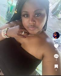 Monique Simms (@lola_drummond_) • Instagram photos and videos