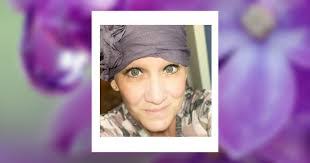 Robin Mahaffey's Instagram, Twitter & Facebook