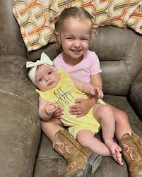 Happy National Daughters day to my girlies 🩷🩷 I love being their mama 🥹