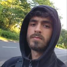 people in the lift were like ????? 😭😭😭😭