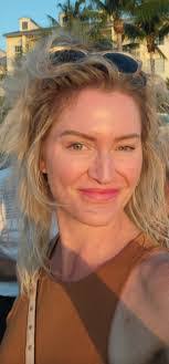 Jenny Stitz's Instagram, Twitter & Facebook