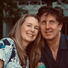 Roatan upscale hotel recommendations for culture seekers