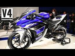 La icónica yamaha r15, mejorada no solo aerodinámicamente si no también en su posición de manejo, permitiendo tener una excelente la yamaha r15 mantiene una de sus características más importantes: 20 21 Yamaha R15 V4 Launch And Price In India Youtube