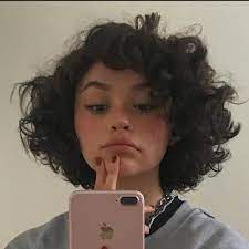 Maybe you would like to learn more about one of these? Cherry Heart S Instagram Profile Post Comment Curly In Your Language Follow Cherryhato For More Brown Hair Boy Curly Hair Styles Androgynous Hair