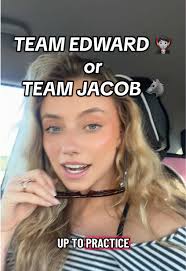 Vote: Team Edward or Team Jacob from Twilight