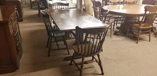 Harvest stain oak palmer clip corner table $333 ($300 cash or check discount) 40w,56l, opens to 80l, 29h. Hitchcock Dining Table W 4 Chs Delmarva Furniture Consignment