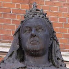 Queen Victoria statue