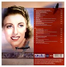 vera lynn blue birds and white cliffs: vera lynn blue birds & white cliffs:  Amazon.it: CD e Vinili}
