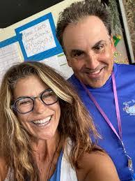 Kerry Moser's Instagram, Twitter & Facebook