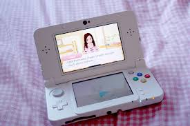 ニンテンドーds— con ciertas innovaciones como el uso de una pantalla doble —una de las cuales es táctil— 127 y una conexión inalámbrica para el modo multijugador. Kayla Hadlington Uk Fashion Blog I Always Wanted To Have My Own Newstyleboutique Nintendo Switch Games Kawaii Games Nintendo Ds