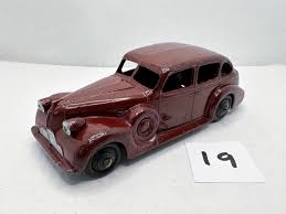 Image result for Viceroy Maroon 1931 Oldsmobile
