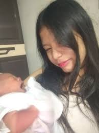 Good evening everyone ❤️ padaan daw po ang mag ate sa news feed nyo  napanggigilan na naman ang kapatid 😊 pinaiyak pa😅