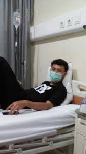 Perawat 3 kali dalam sehari minimal masuk, cleaning service juga membersihkan 3 kali sehari juga, tambahnya. Akhirnya Tidur Di Rumah Sakit Just Simple Writing