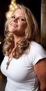 Pam Mckenzie's Instagram, Twitter & Facebook