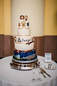 Harry Potter Wedding Cake Made By Oh Crumbs Bakery For My Husband And I Harry Potter Birthday Cake Harry Potter Wedding Cakes Harry Potter Wedding
