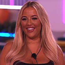 sorry but ambers comment last night was not it at all!! #loveisland  #loveislandseason10 #jessharding #jess #loveislandjess #edit  #loveislandedit #aftereffects #newedit #loveislandscenes ...