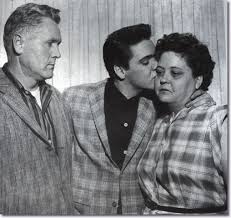 Gladys' mother, 'doll' smith died in 1935 and was buried next to her husband bob smith, both in unmarked graves. Elvis Presley Photos Gladys Vernon Elvis Presley