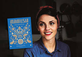 Olia Hercules kokbok "Mamushka" ges ut i Sverige