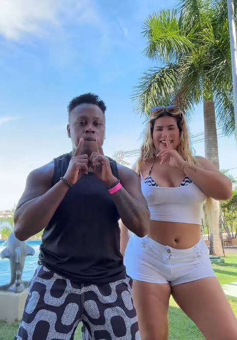 Descubra a Beleza de Iza | TikTok