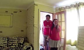 Casa para los recien casados. Recien Casados Encuentran Su Casa Tapizada Con Post Its Soychile Cl