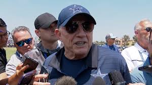 Jerry Jones spoke with the media for more than 16 minutes after practice  today, about Micah Parsons trade request, and the ongoing contract dispute 