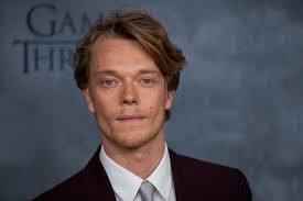 Theon greyjoy z gry o tron tapety na telefon