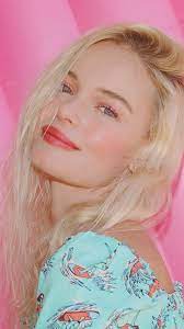 Kate Bosworth On Instagram First Tutorial For Kind Est Beauty Getting Ready For My Blue Crush Reunion Glowy Skin Wit In 2021 Glowy Skin Blue Crush Kate Bosworth