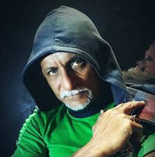 Leon Brooker's Instagram, Twitter & Facebook